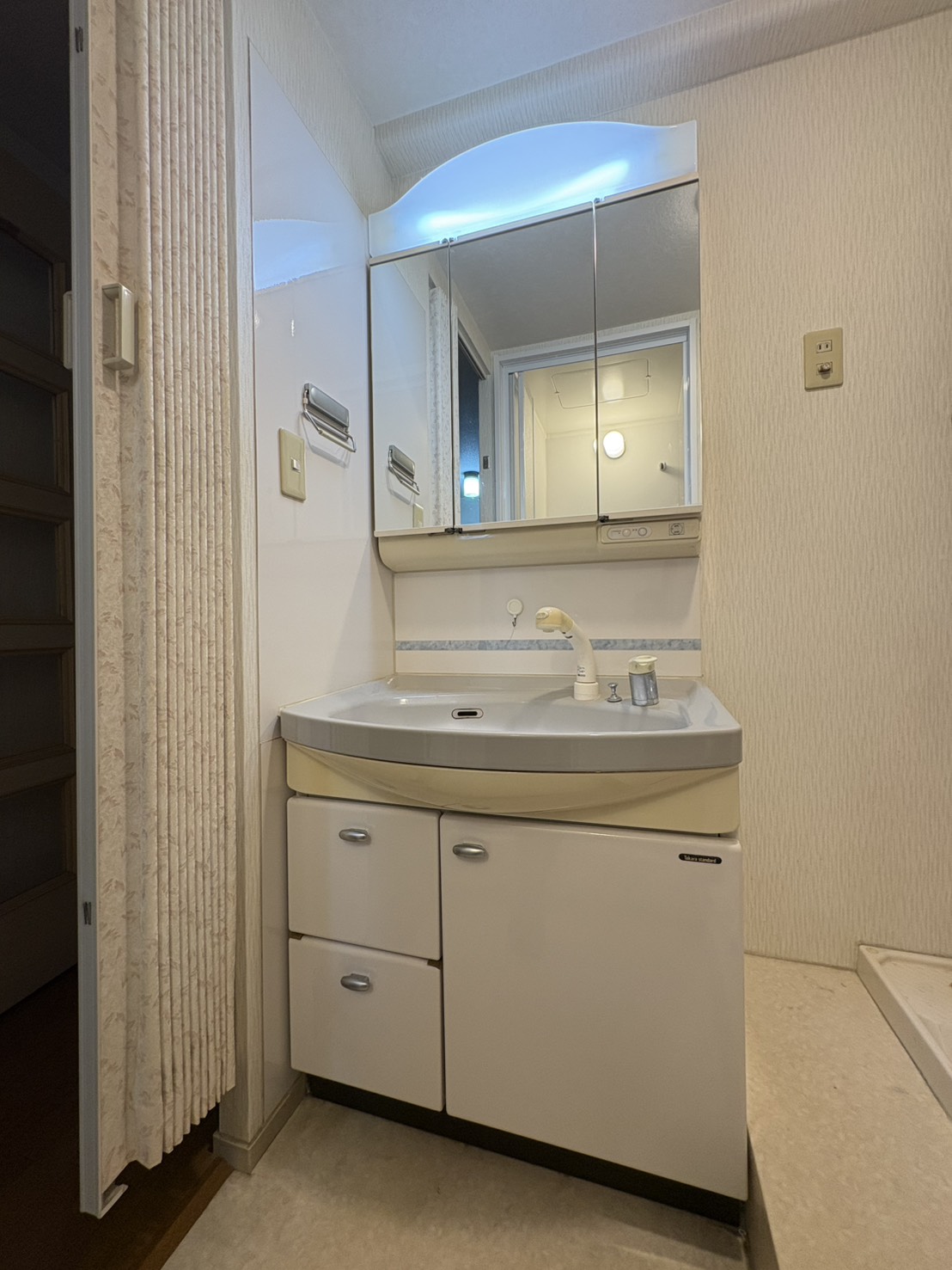 ドルミハイツ垂水A棟