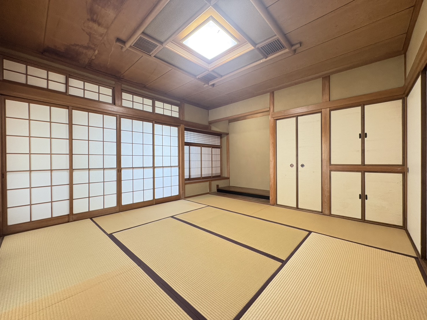 垂水区朝谷町戸建