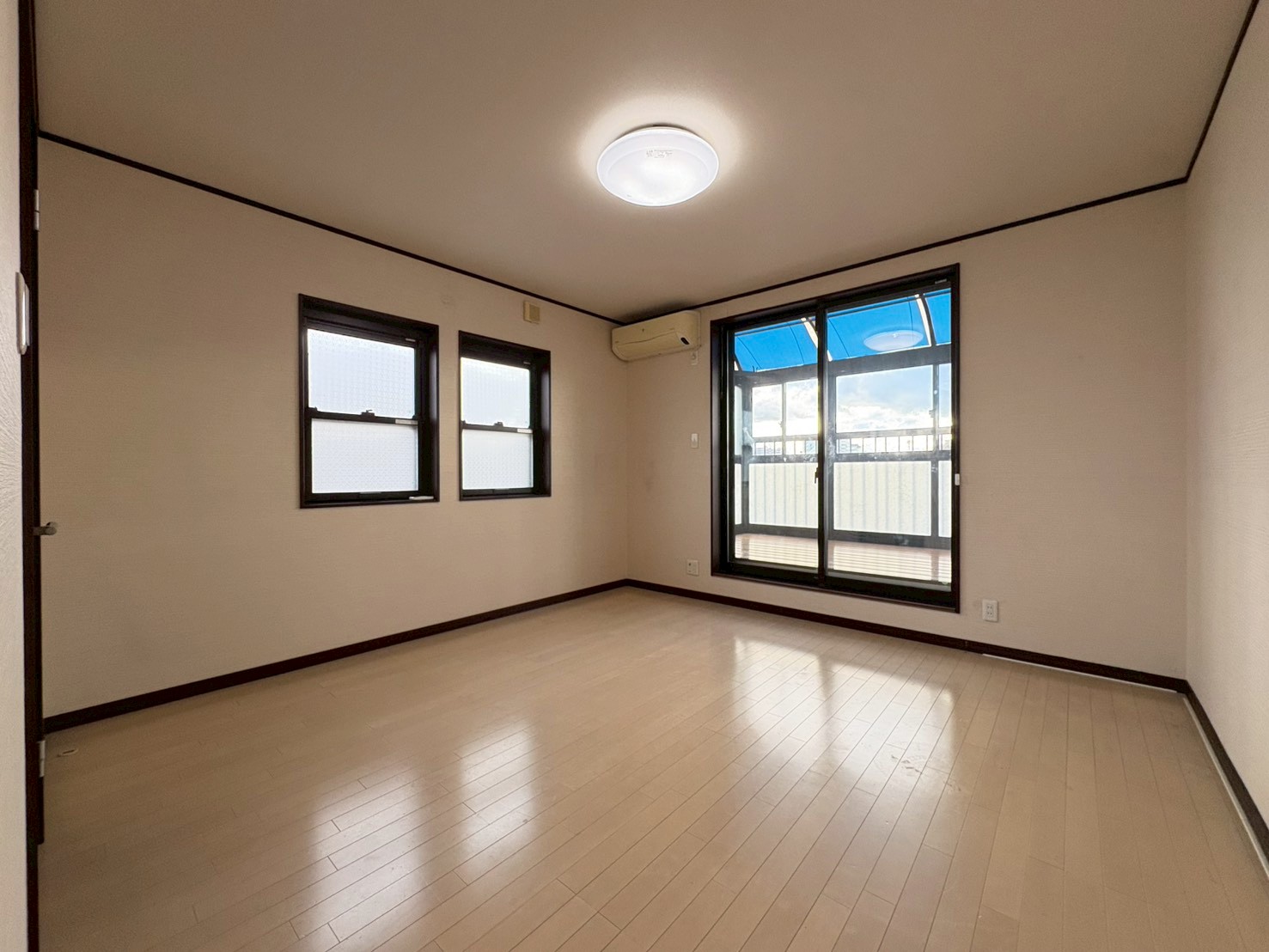 垂水区桃山台1丁目戸建