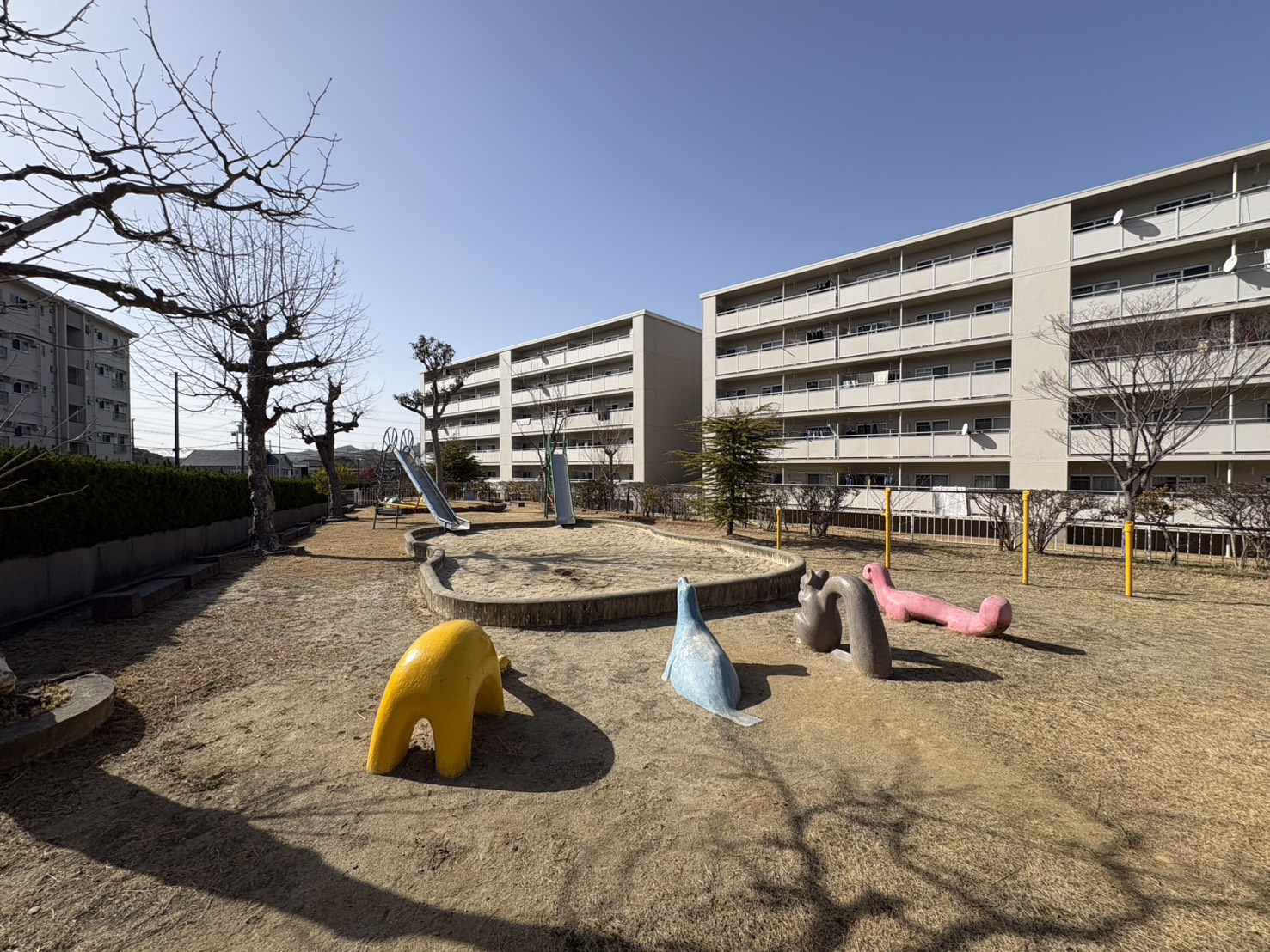 名谷４団地１４号棟