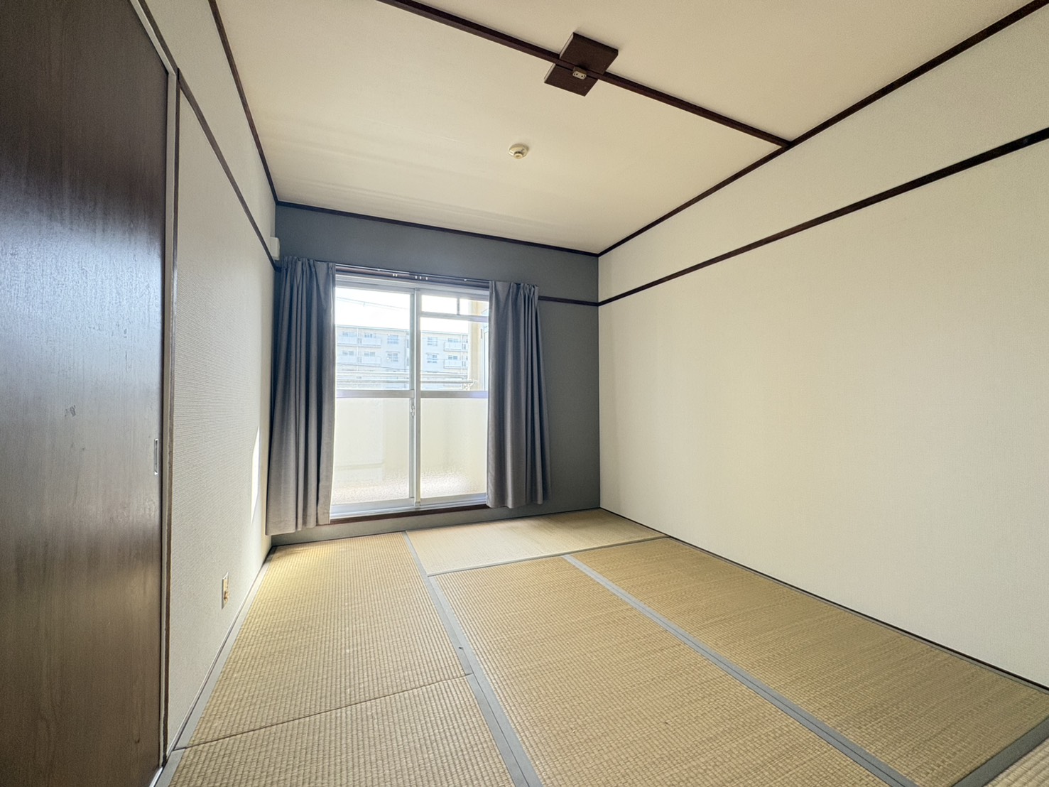 名谷４団地１４号棟