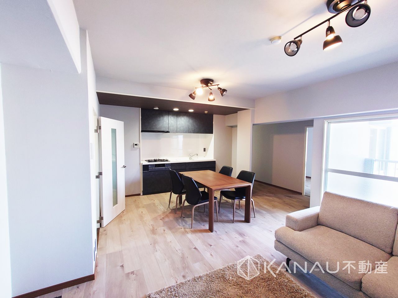 朝日プラザ西舞子