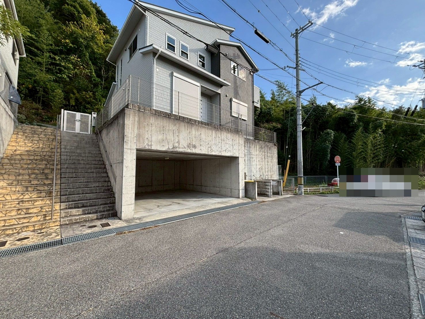 須磨区多井畑南町戸建