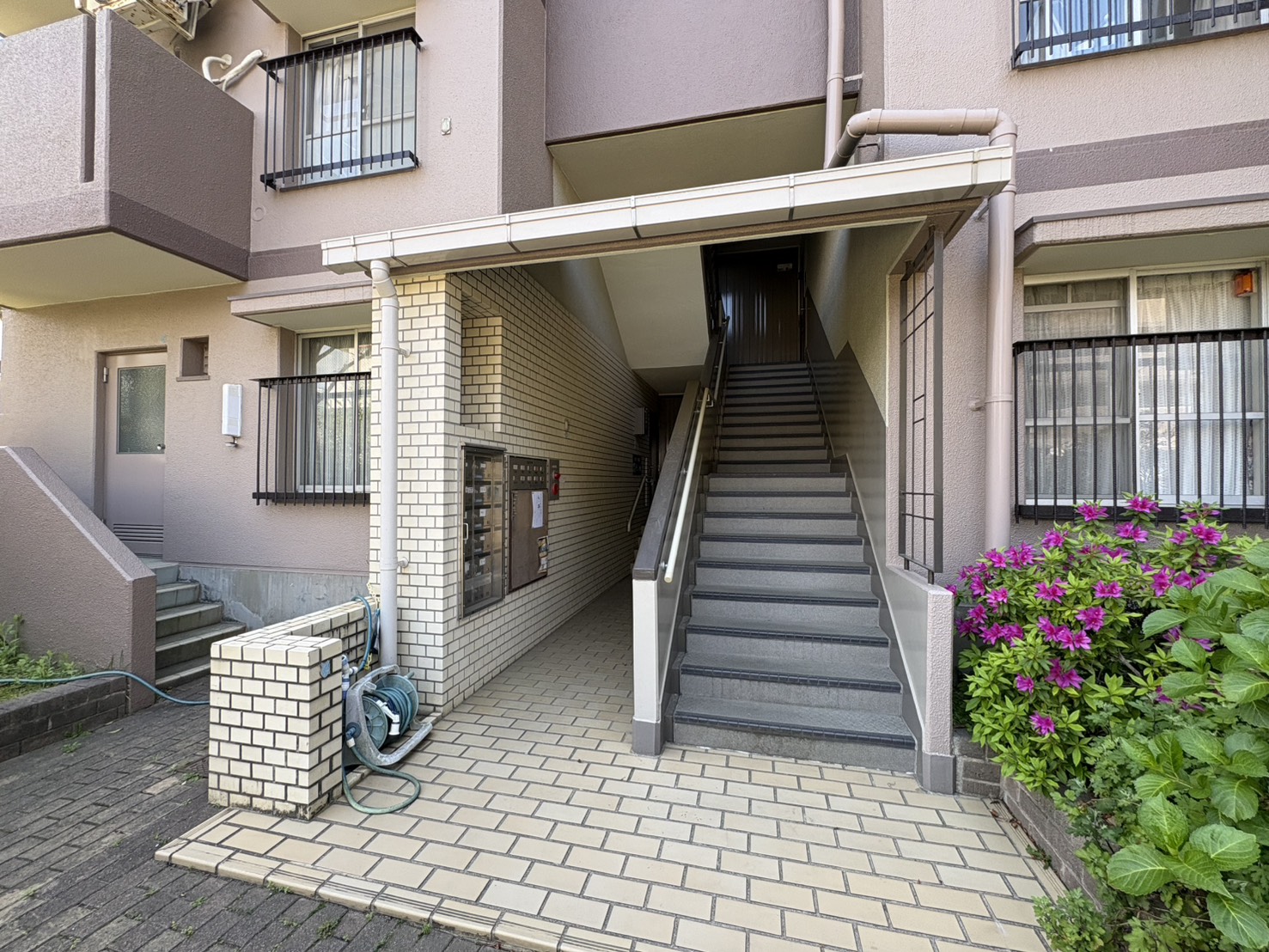 新多聞中央住宅262号棟