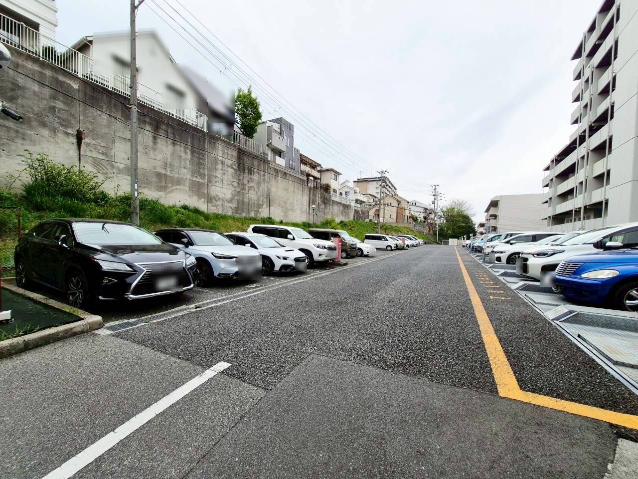 西舞子パーク・ホームズ四号棟