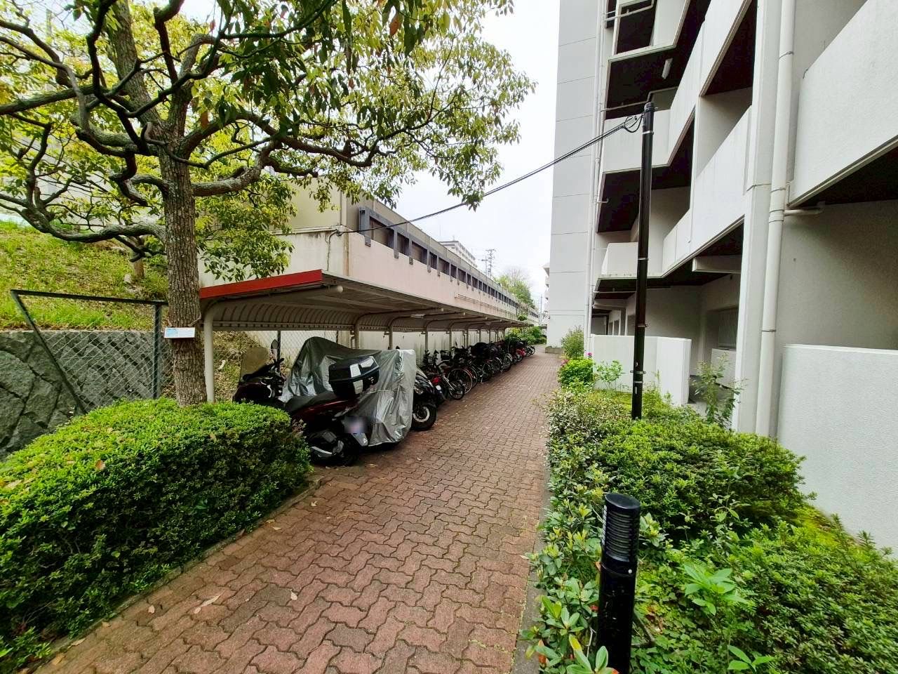 西舞子パーク・ホームズ四号棟