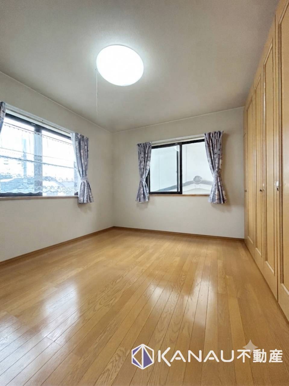垂水区神陵台８丁目戸建